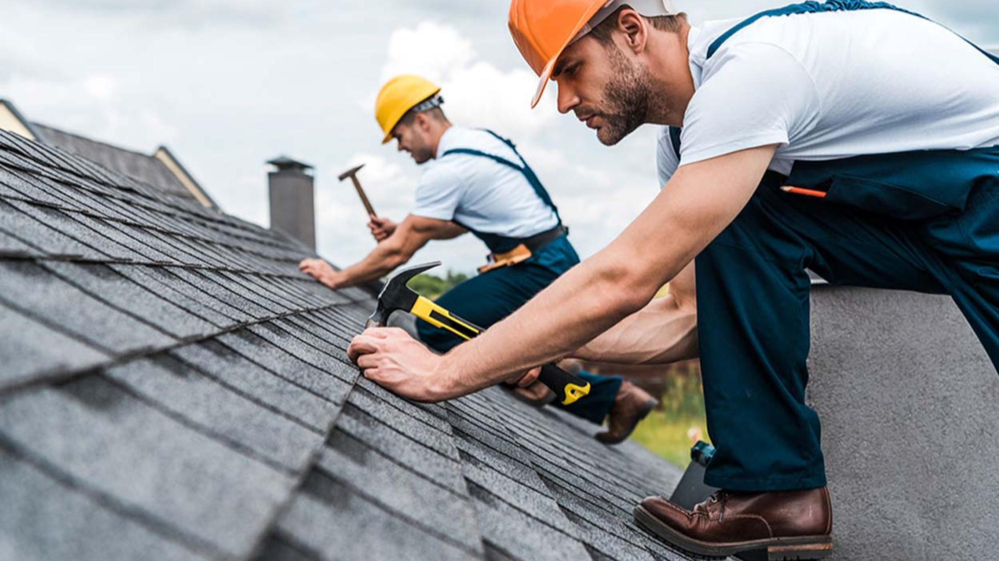 Reliable Roof Repairs & Replacements in Canoga Park, CA: Protecting Your Property Year-Round