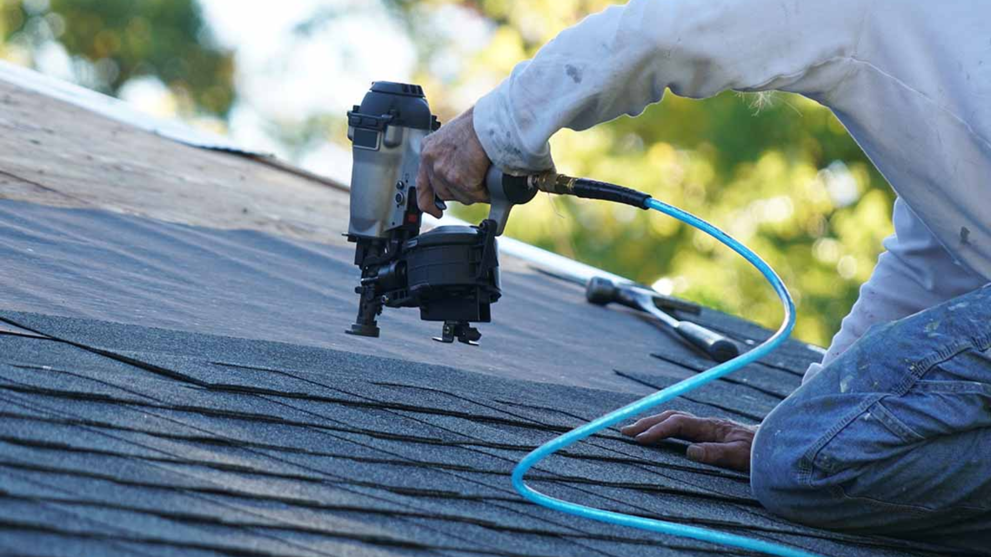Roof Repairs & Replacements Canoga Park, CA: Protecting Your Home with Quality Roofing Service